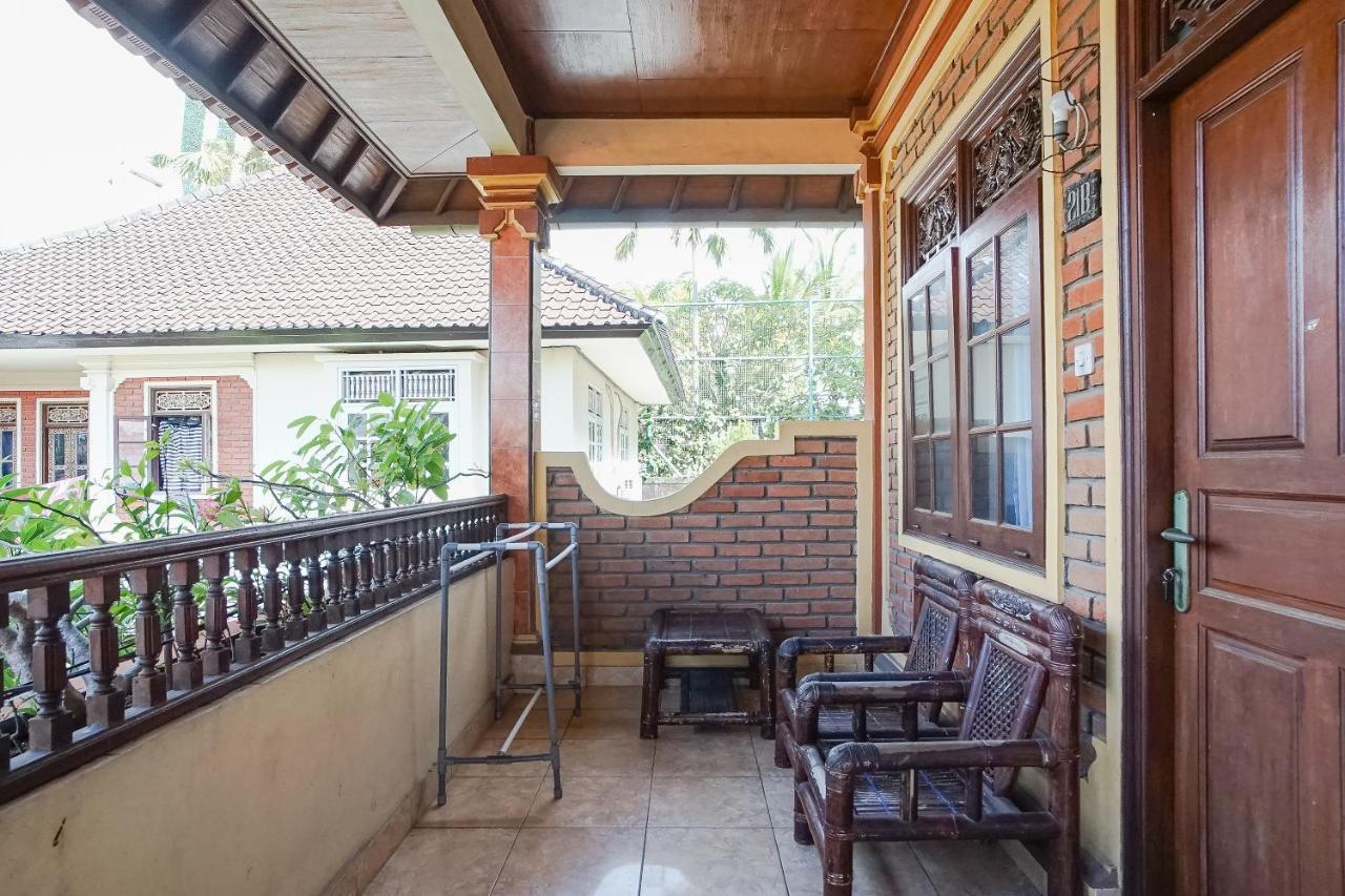 Indopurejoy House - Komala Indah Cottages Kuta Lombok Exterior foto